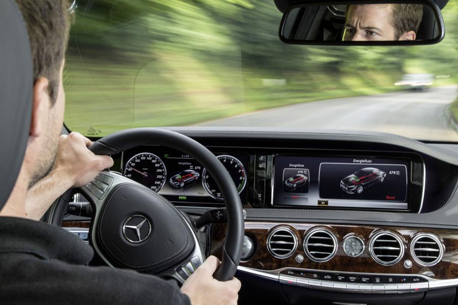  Mercedes-Benz S500 Plug-in Hybrid 2014 года  (фото 4 из 7)